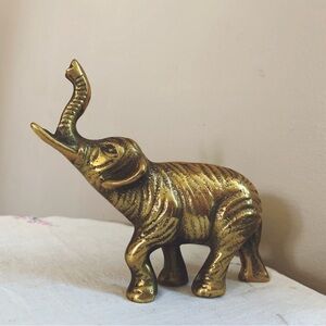 Small Vintage brass elephant